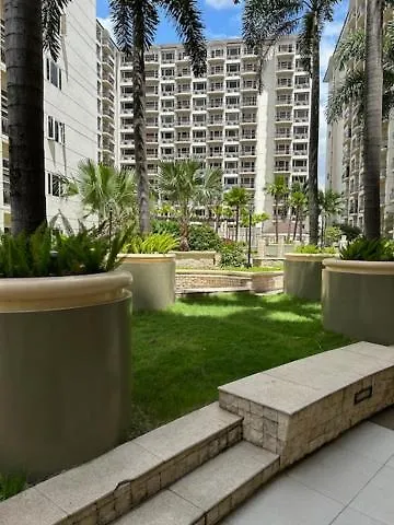 Solemare Parksuites - No Balcony Manila